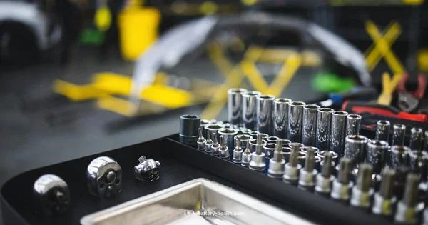 Powerful 3/8 Ratchet - Battery Health